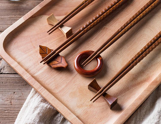 Advantages and Disadvantages of Wooden Tableware